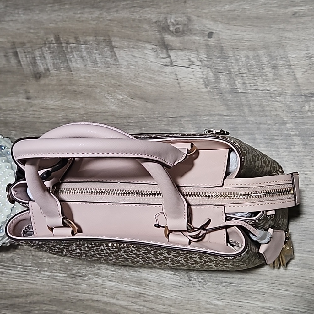 DKNY Logo Satchel Beige Pink Top Handle Crossbody NWT - Picture 4 of 6